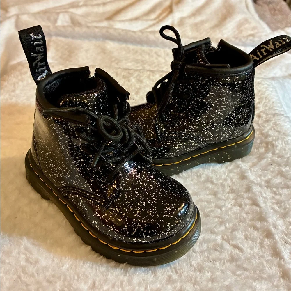 Dr. Martens doc martens