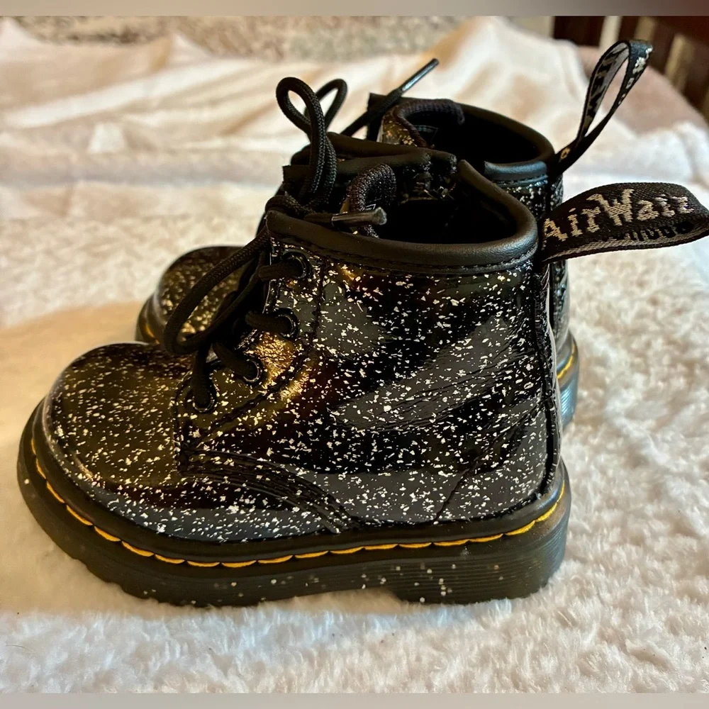 Dr. Martens doc martens