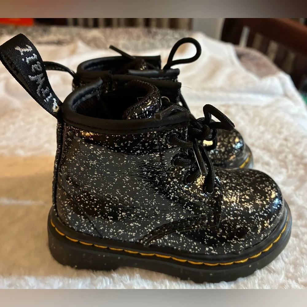 Dr. Martens doc martens