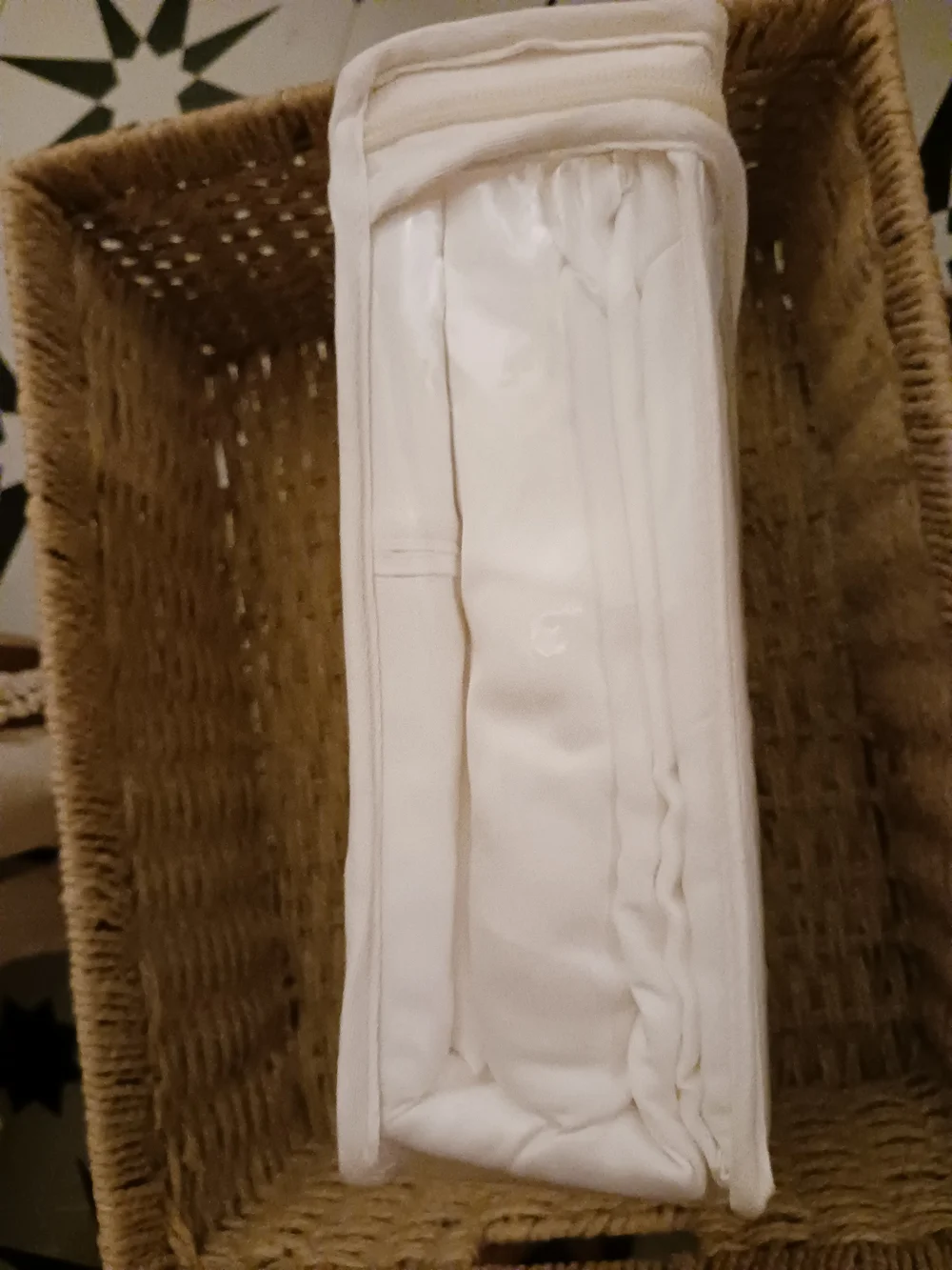 UGG queen sheet
