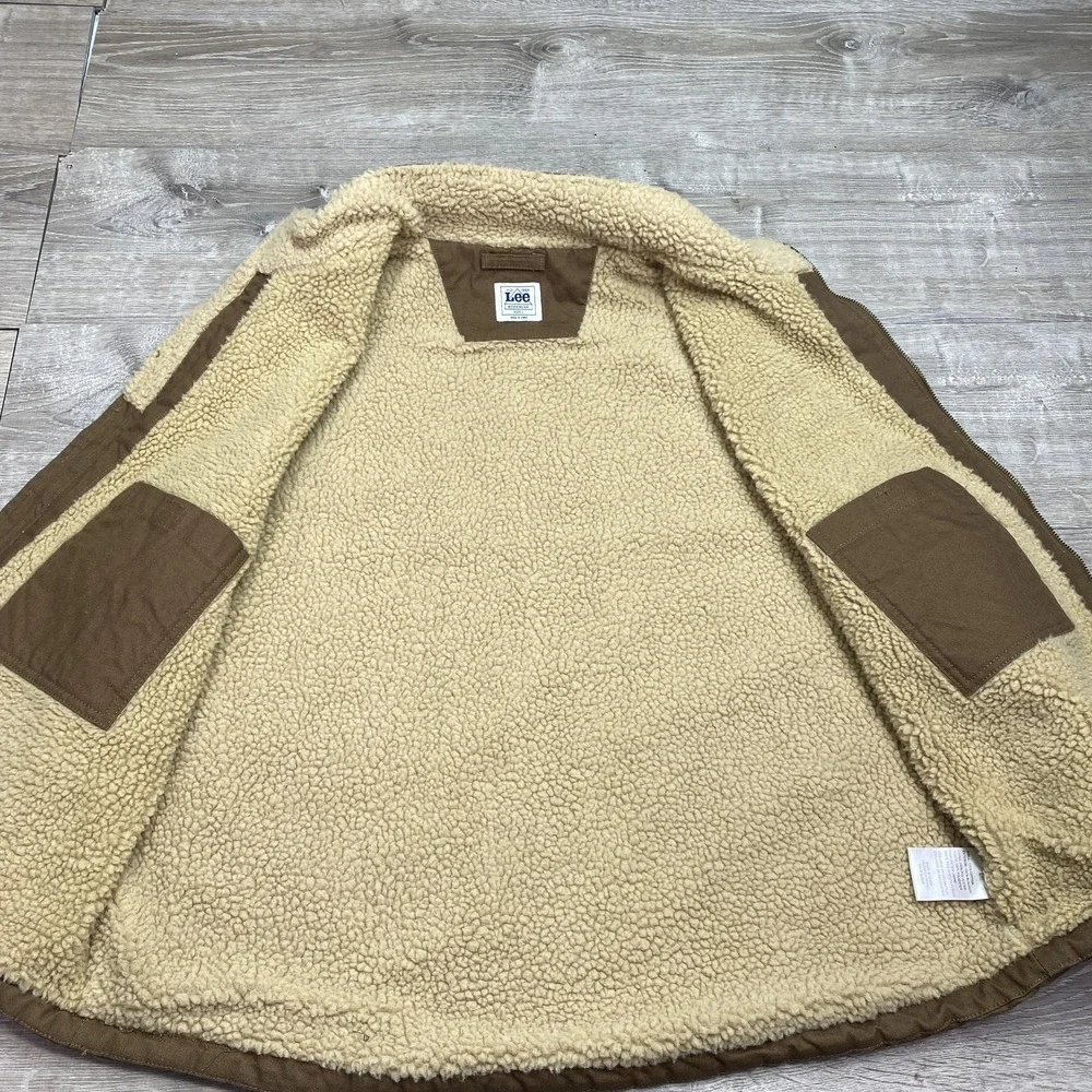 Lee brand style