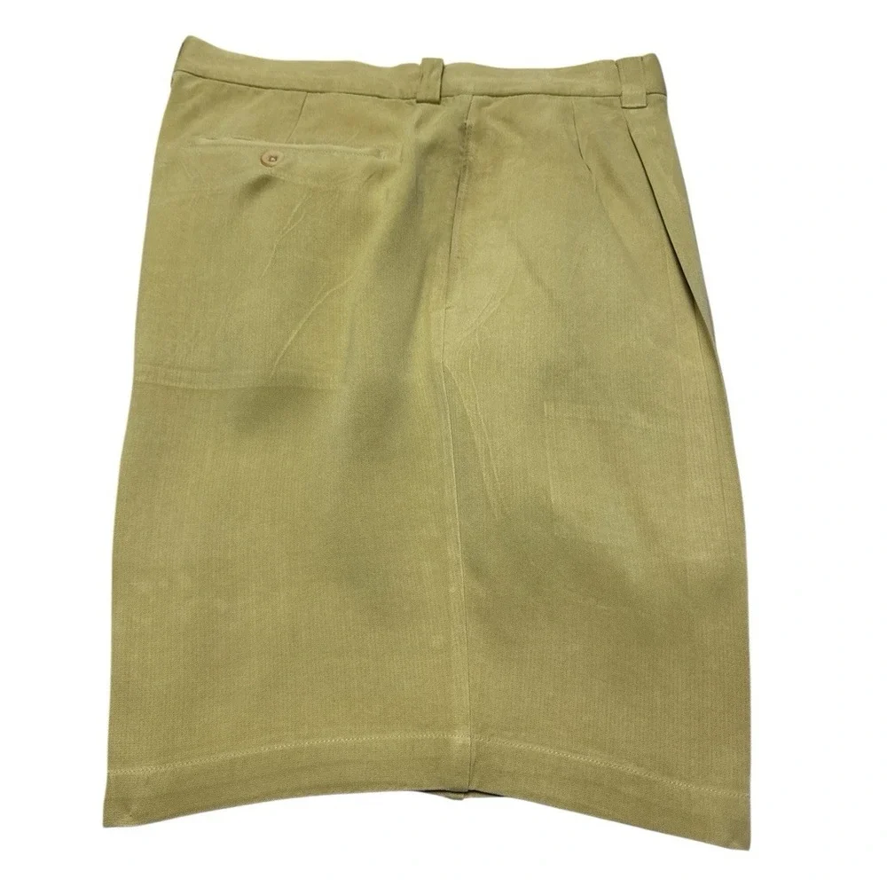 Tommy Bahama Men's 100% Silk Pleated Shorts – Mustard Yellow,‎ Size 33