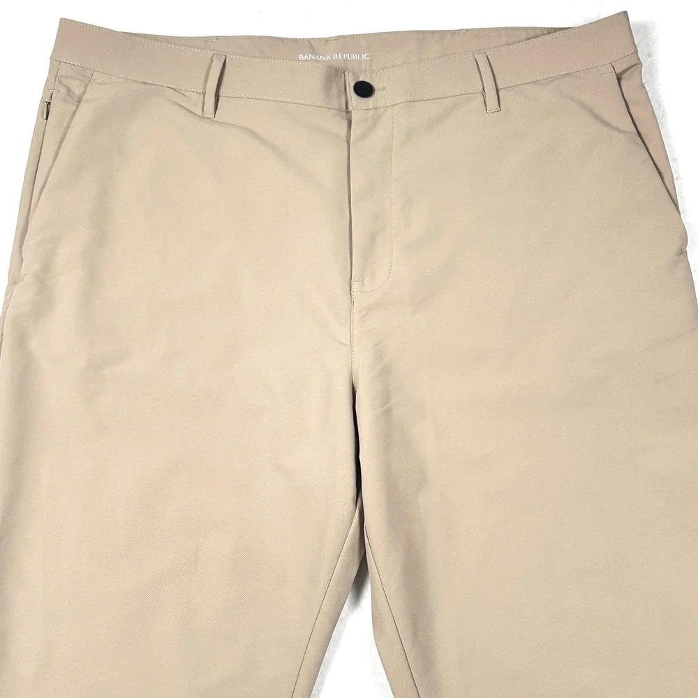 Banana Republic‎ Golf Pants Mens 40x29 Straight Performance Traveler Khaki Tan