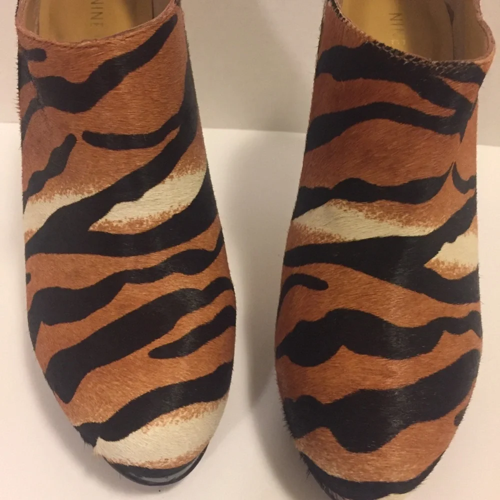 NINE WEST Animal Print Ankle Booties Haywire Tiger Heels Pony Hair Stiletto sz 6