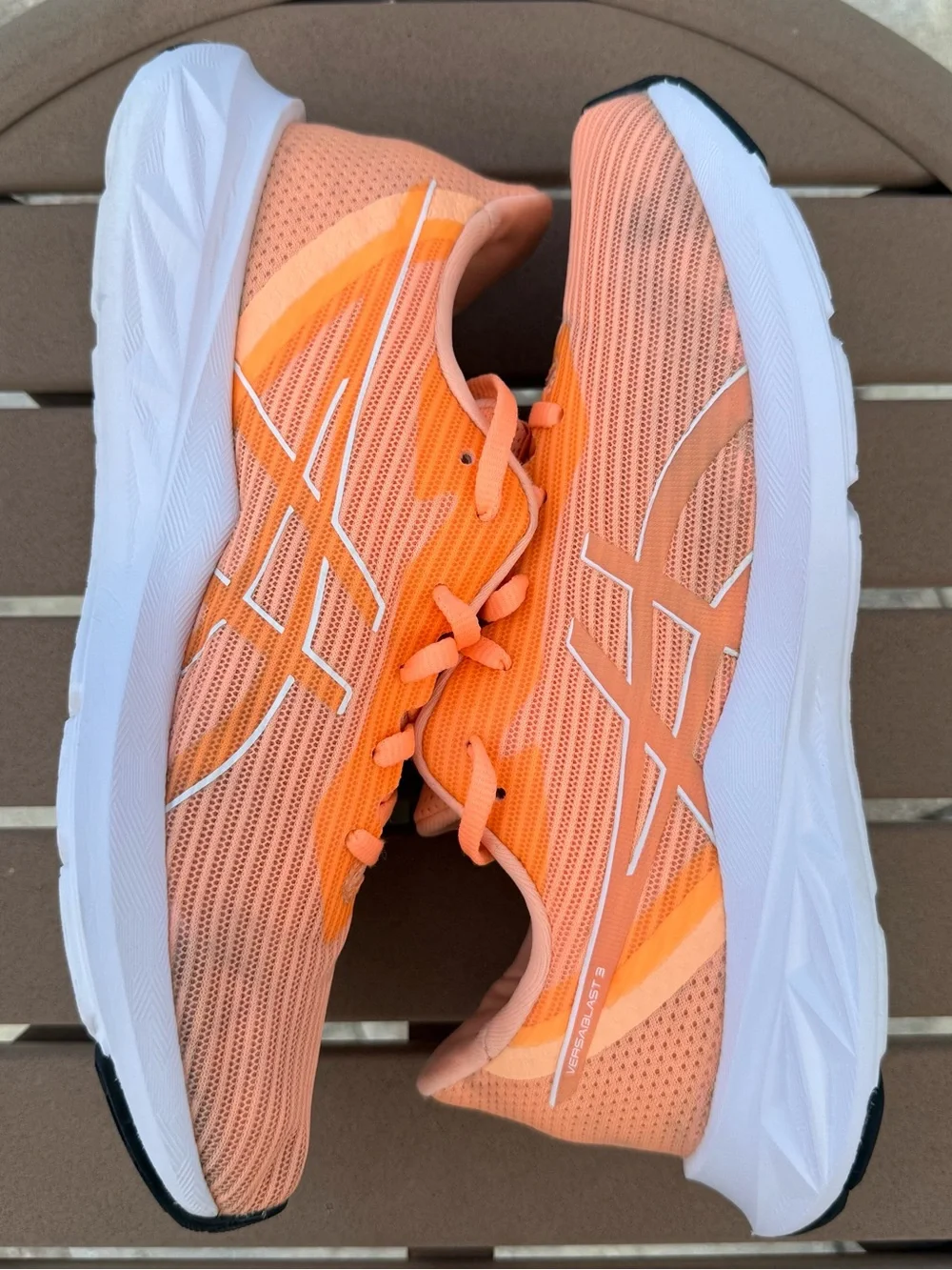ASICS Versablast 3 Women’s Running Shoes Size 8.5