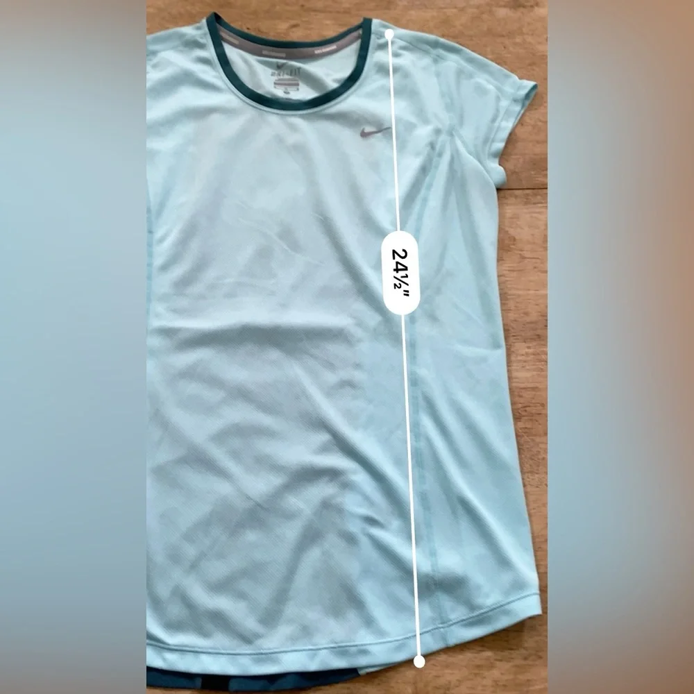Nike same back