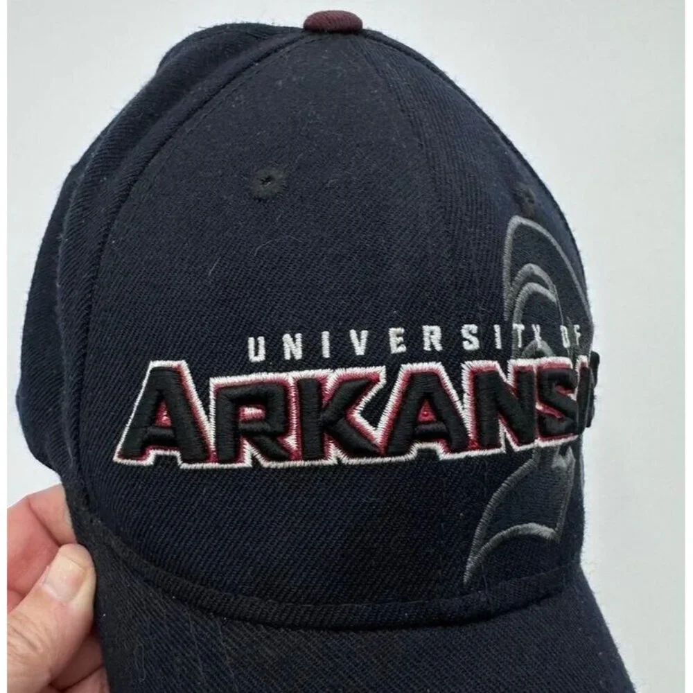 Adidas Hat University of Arkansas Strap‎ Back Script A Baseball Cap Black Red