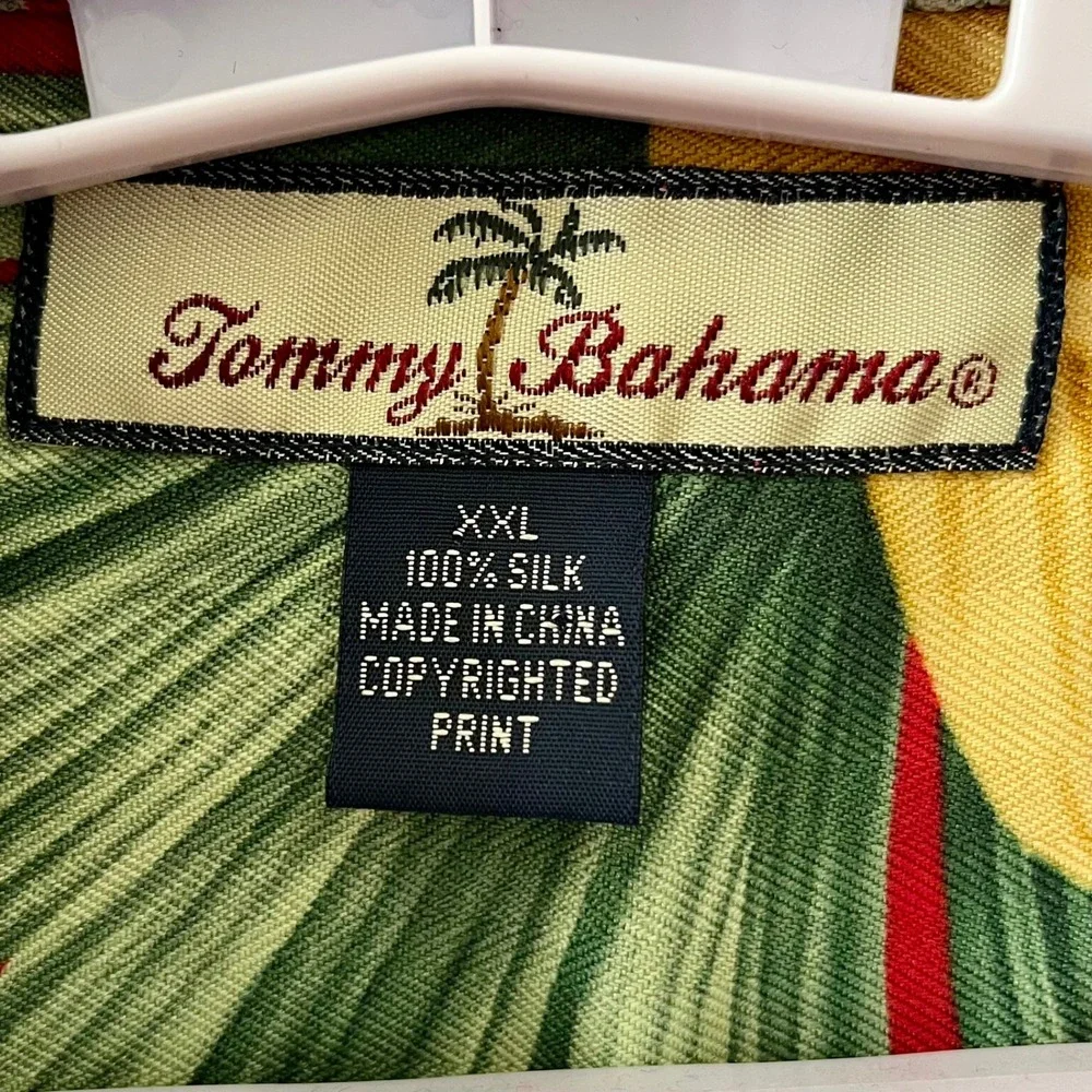 Tommy Bahama excellent used