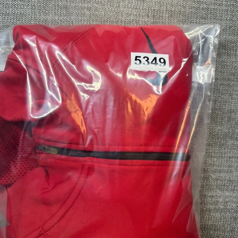 Nike therma fit
