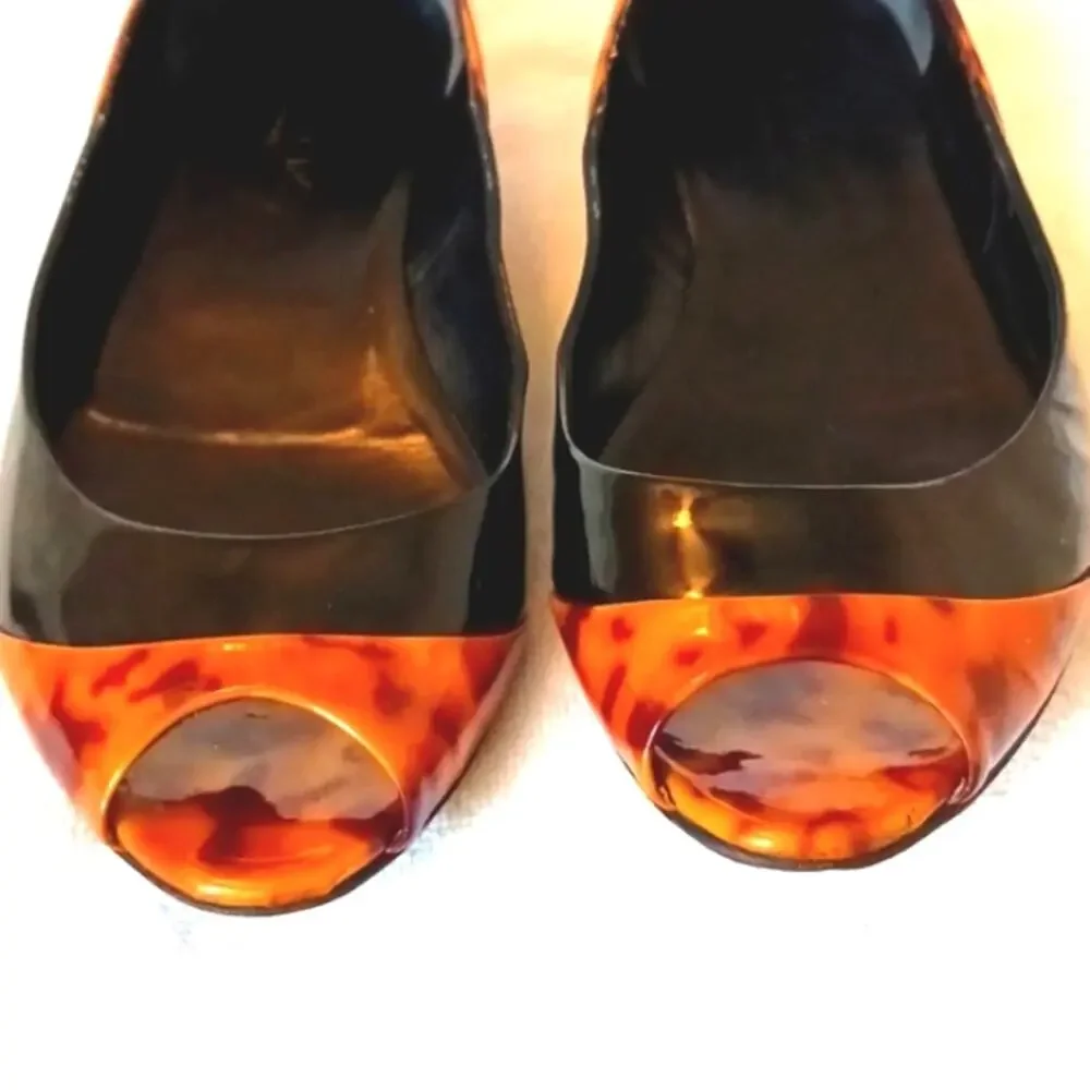 GUCCI Patent Leather Leopard Flats 6B Orange Brown Animal Print Open Toe Vintage