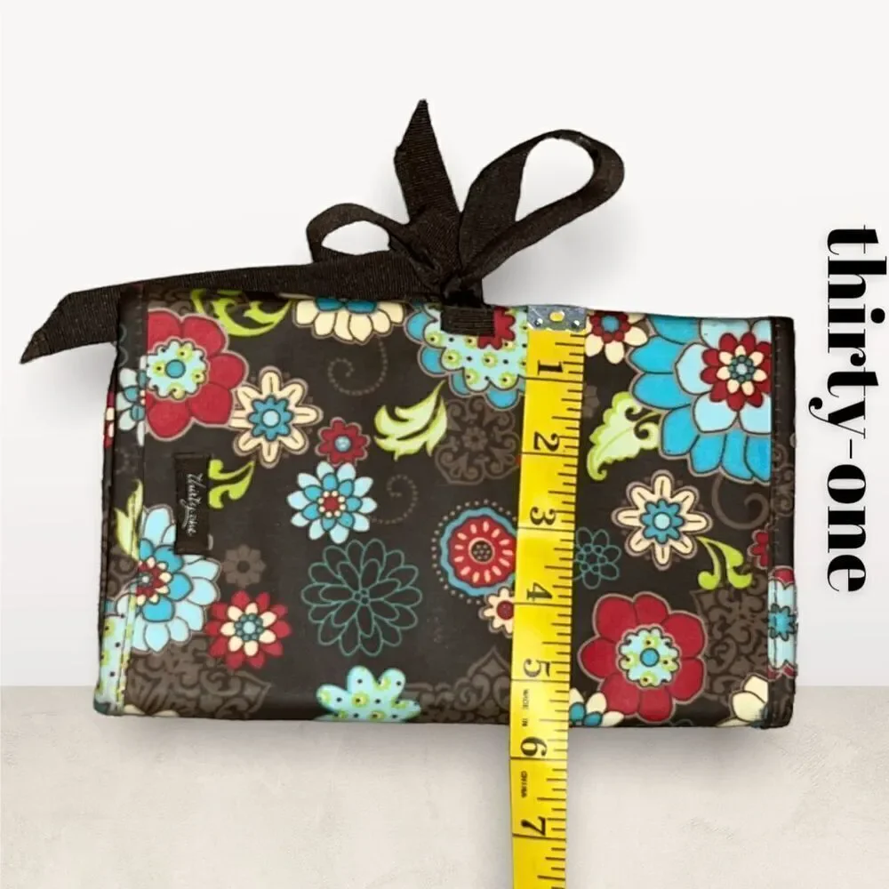 THIRTY-ONE Trifold Organizer with Tie