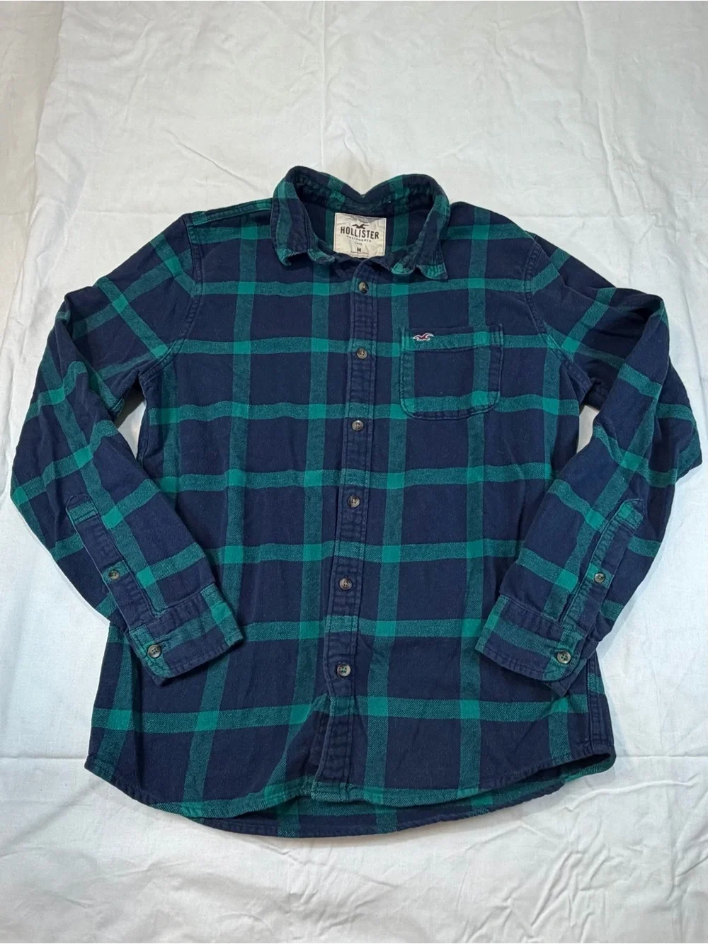 Hollister Men's Navy & Teal Plaid Button-Down Shirt