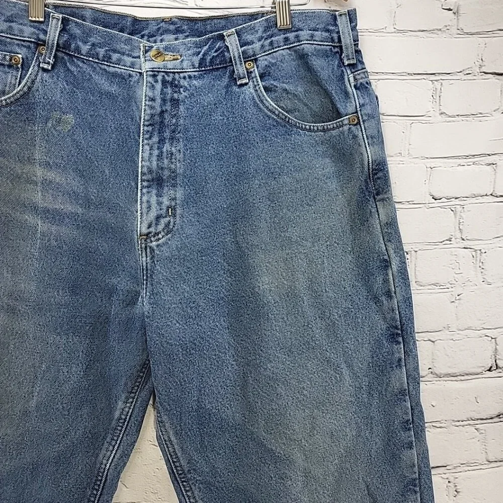 Carhartt rips good discoloration