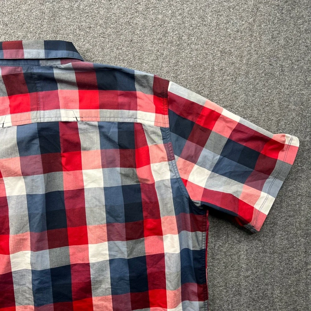 Wrangler ATG Shirt Mens XL Red Blue Plaid‎ Short Sleeve All Terrain Gear Outdoor