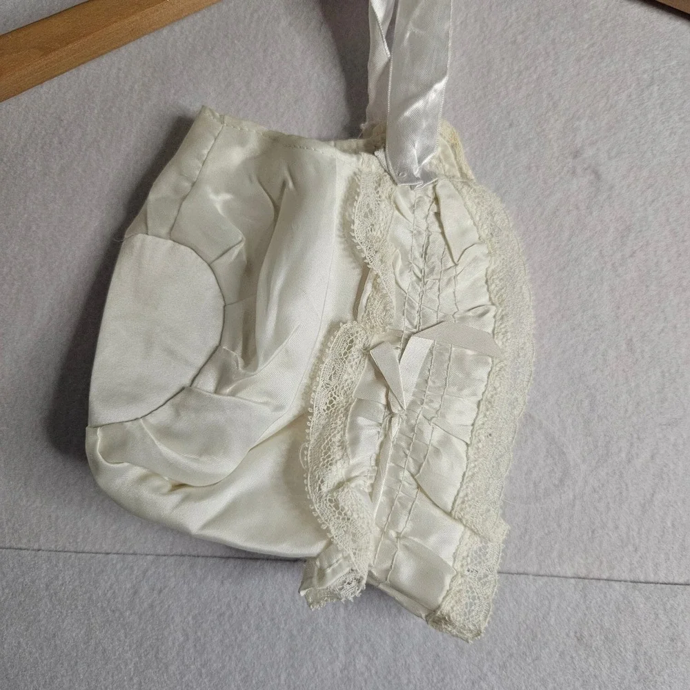 N/A vintage ivory