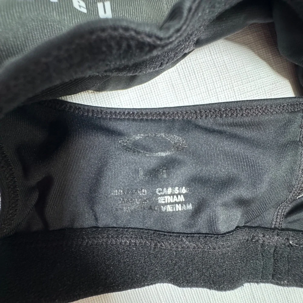Oakley womens large
