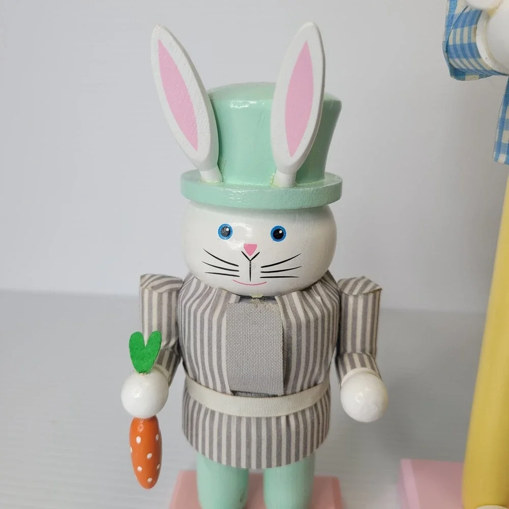 2 Easter Bunny Nutcrackers 8