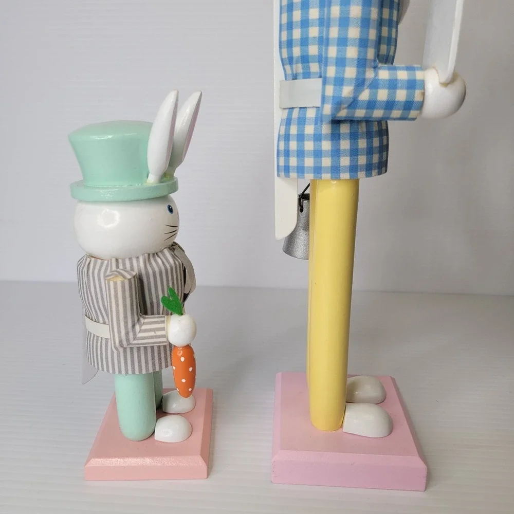 2 Easter Bunny Nutcrackers 8