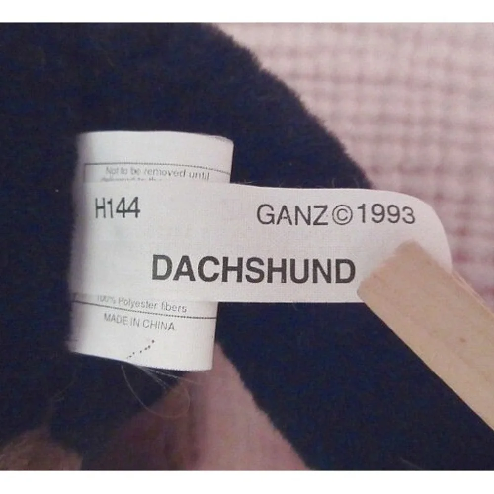 Vtg Ganz Dachshund Dog Plush Stuffed Animal Wiener Sausage Doxie Badger 18