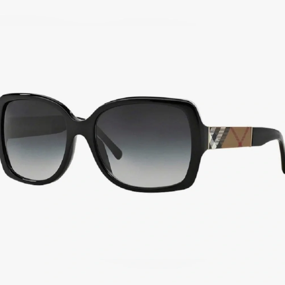 Burberry black lenses