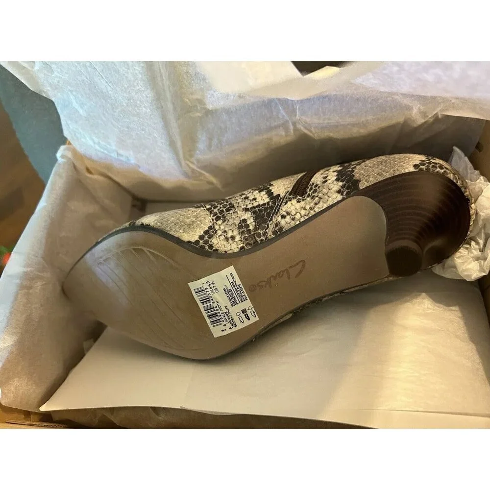 Clarks collection heeled