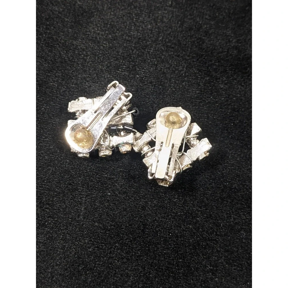 Vintage Silver Tone Black Glass‎ Wrapped Bead Square Clip On Statement Earrings