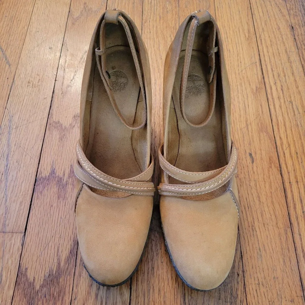 Timberland Leather‎ Mary Jane Shoes 7.5M Beige Wedge