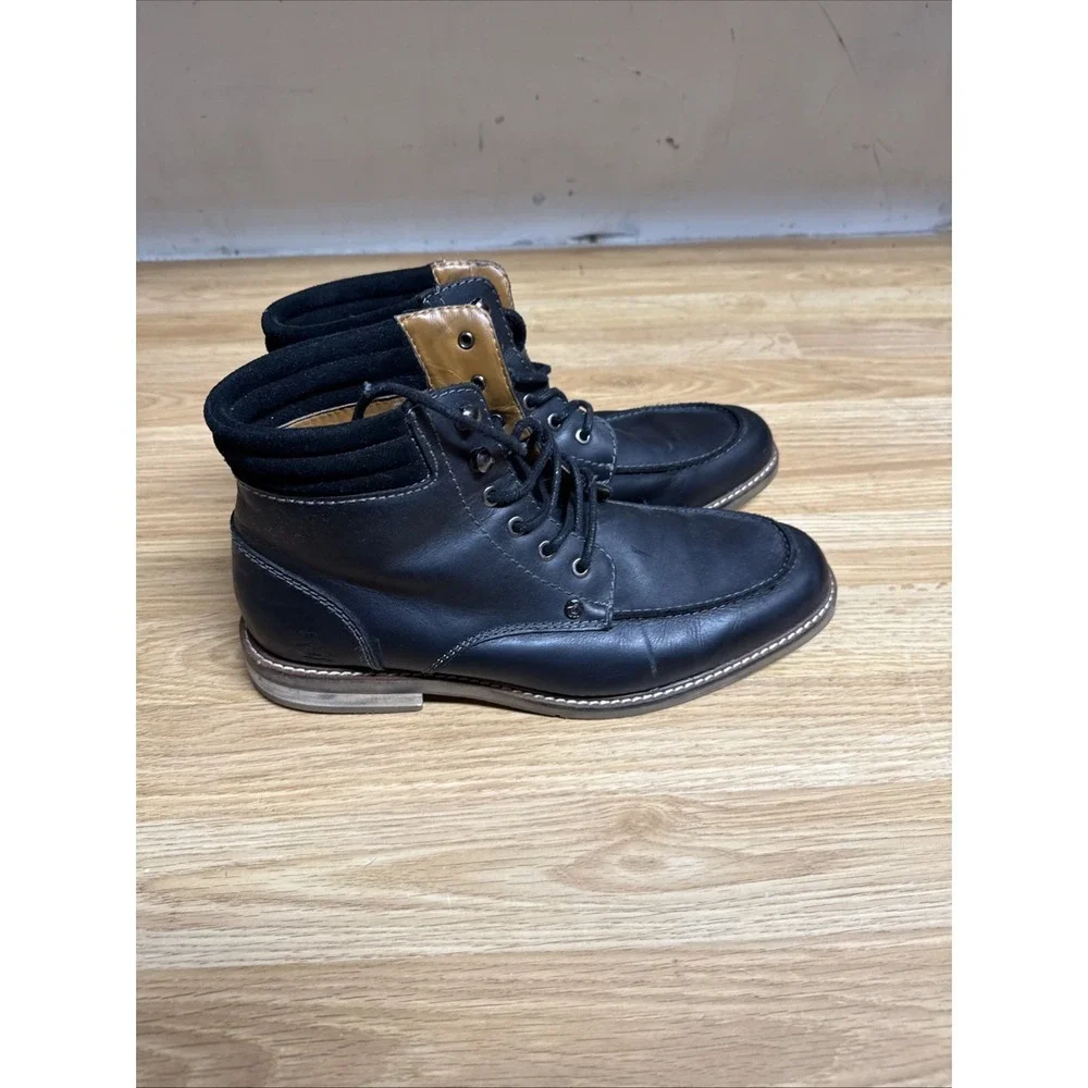 Penguin By Munsingwear lace black penguin