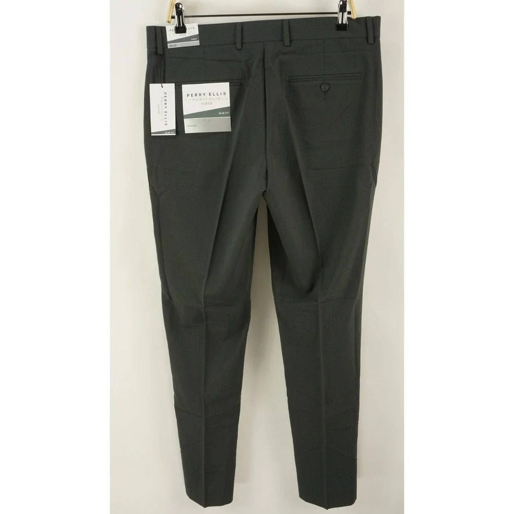 Perry Ellis please check