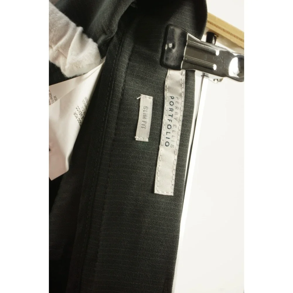Perry Ellis please check