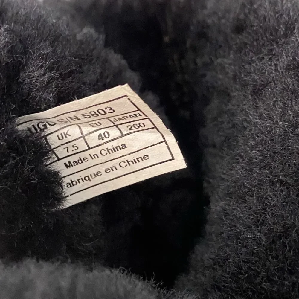UGG australia bailey