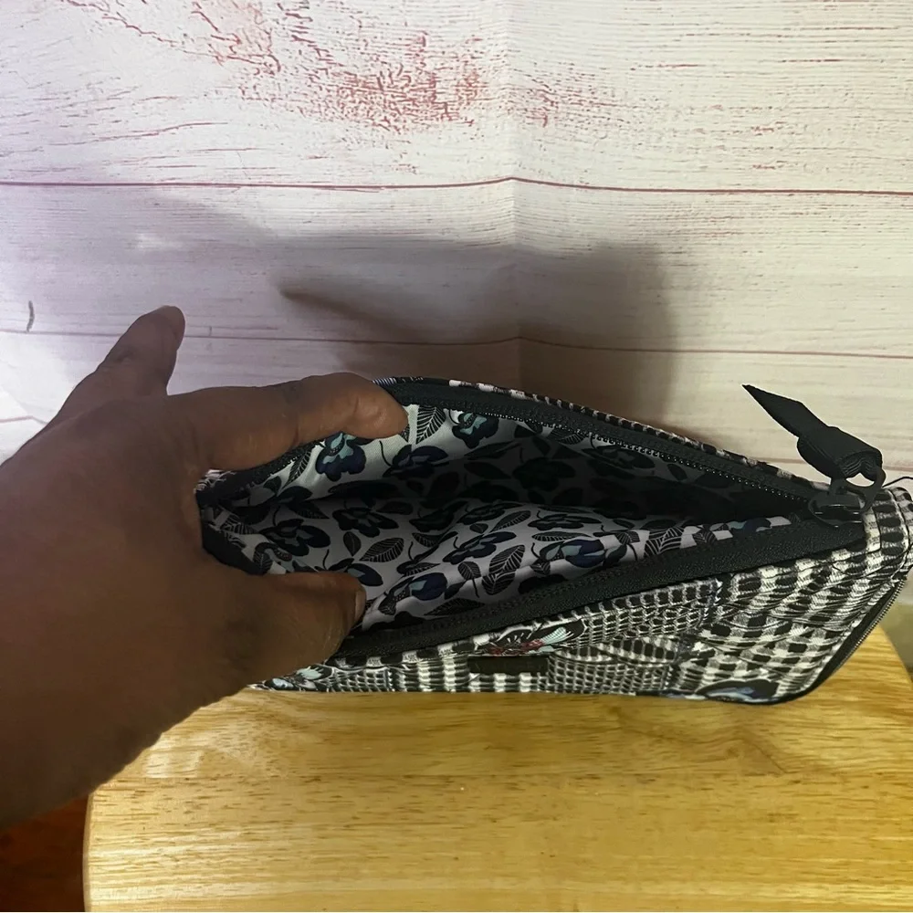 Vera Bradley cards wristlet