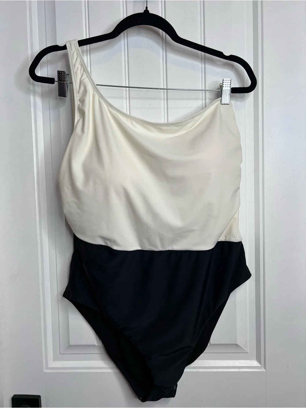 Meet.Curve stylish women’s