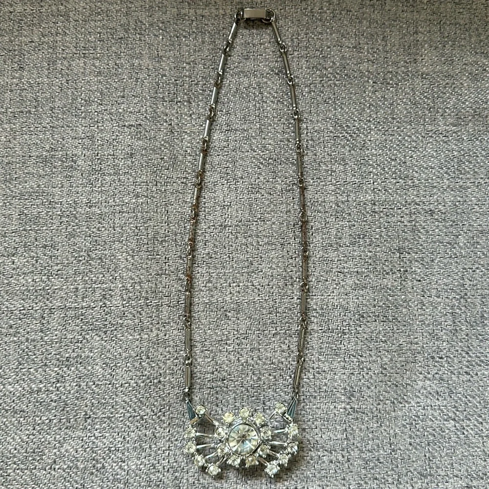 Vintage sunburst necklace