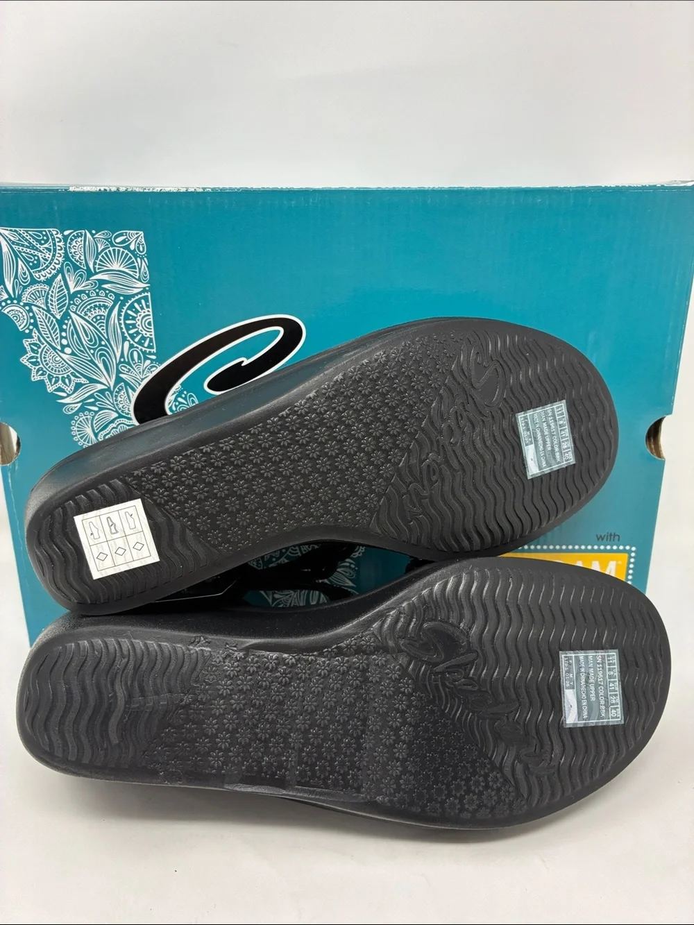 Skechers women wedge