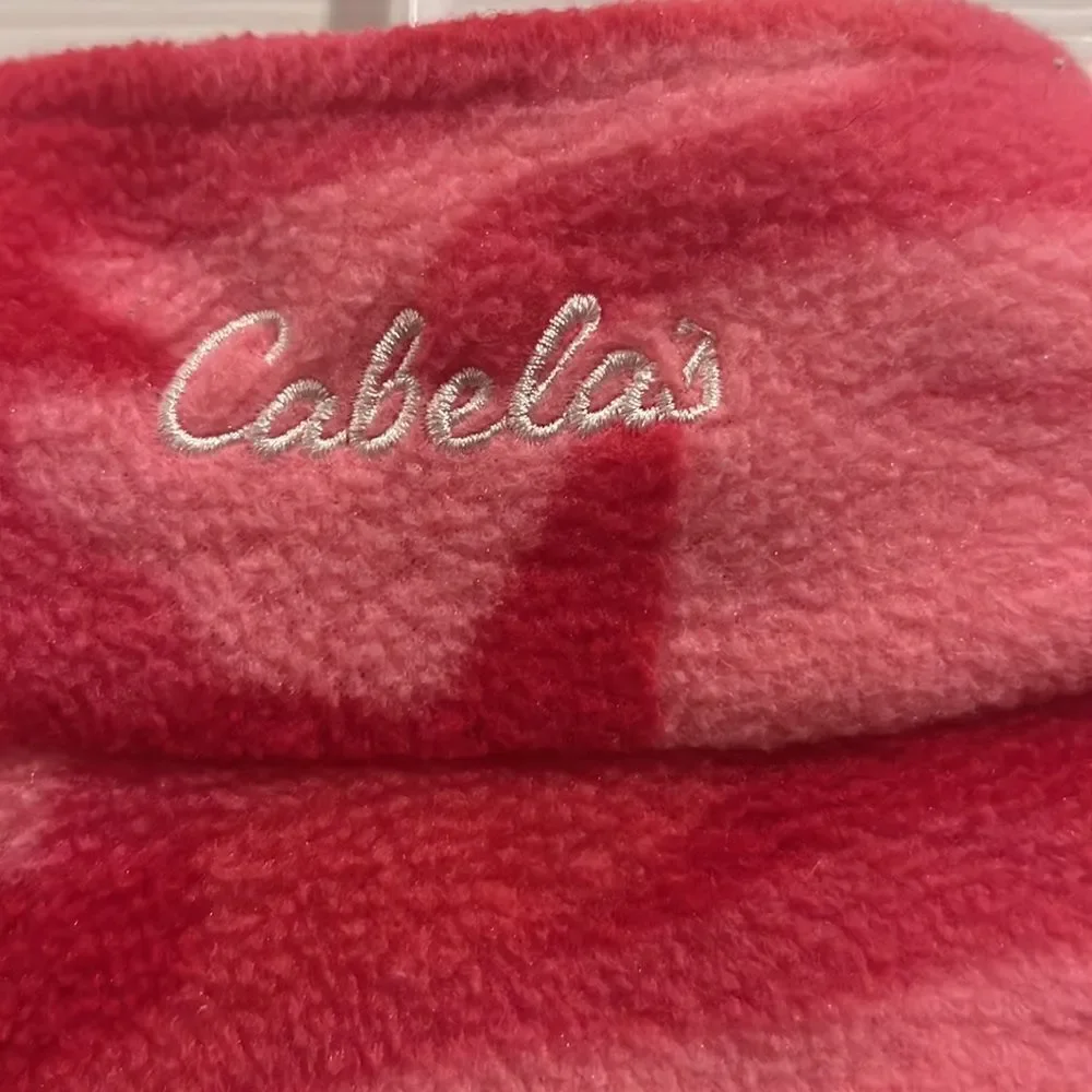 Cabelas excellent gently