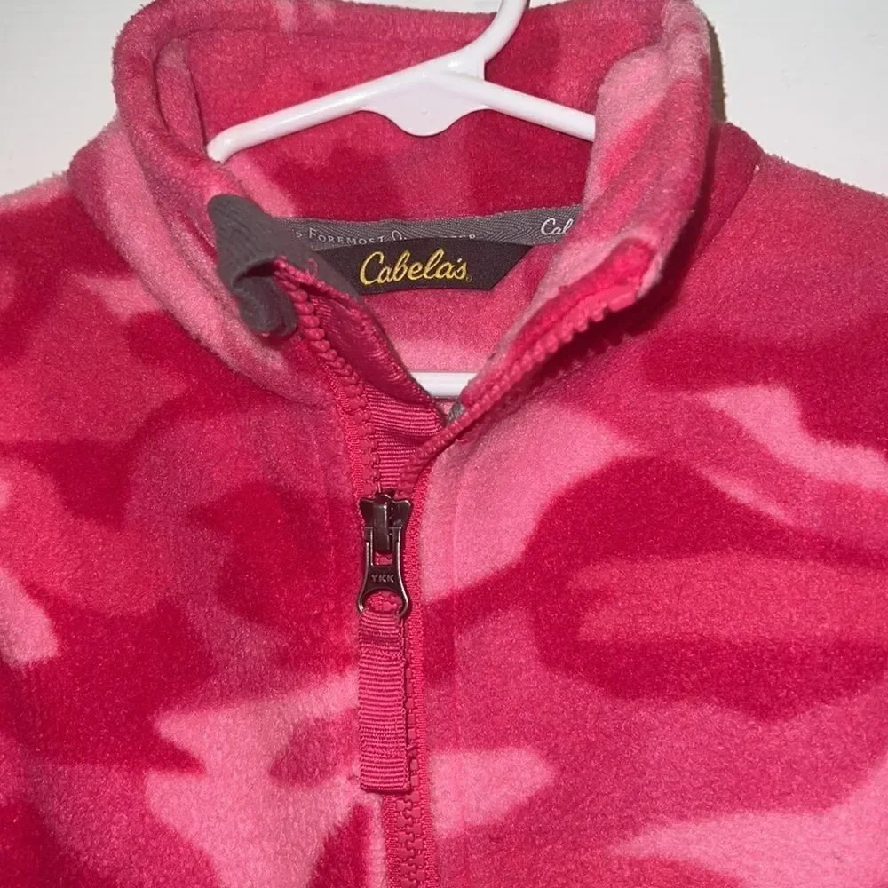 Cabelas excellent gently