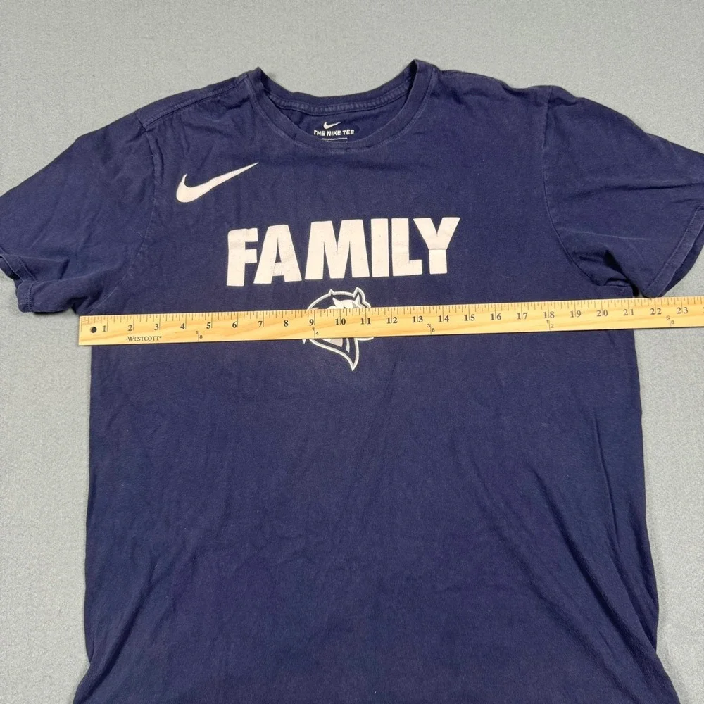Nike graphic tee