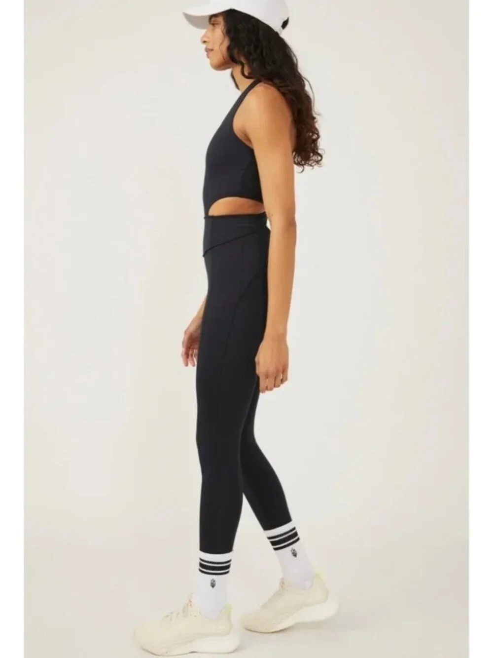 Free People make run