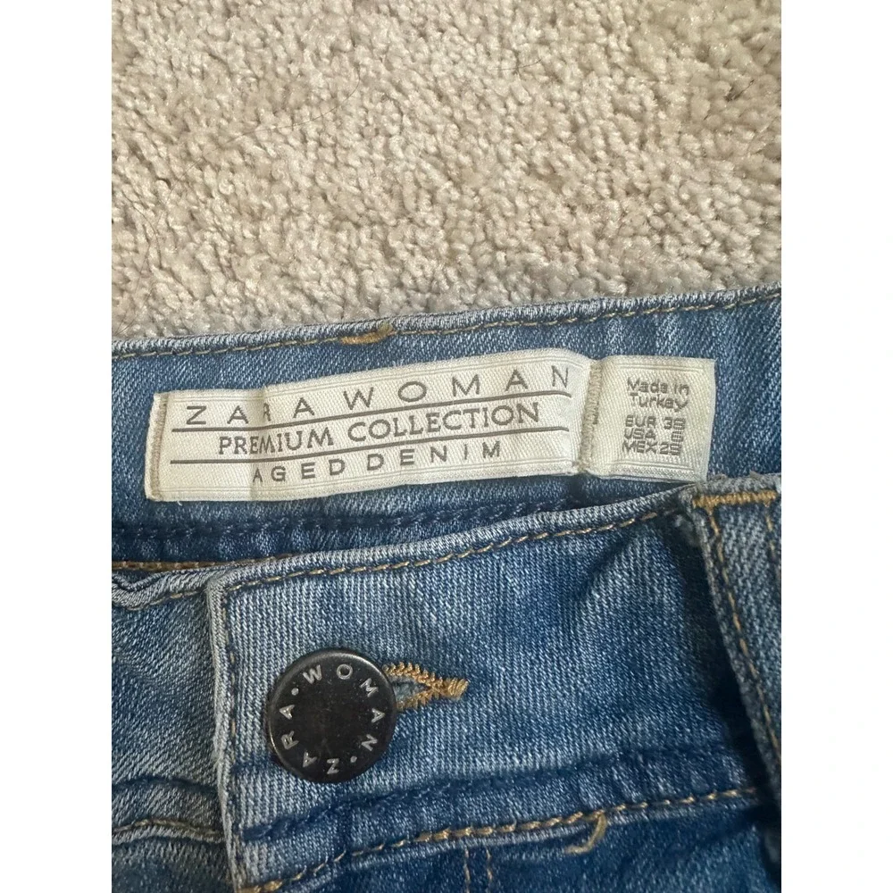 Zara Woman Denim Mini‎ Skirt Premium Collection Aged Blue Wash Casual