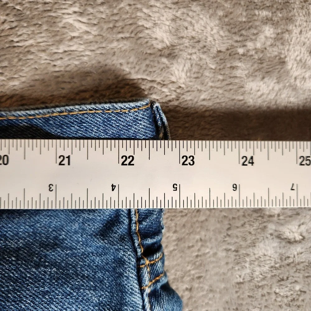 Levis crafted comfort