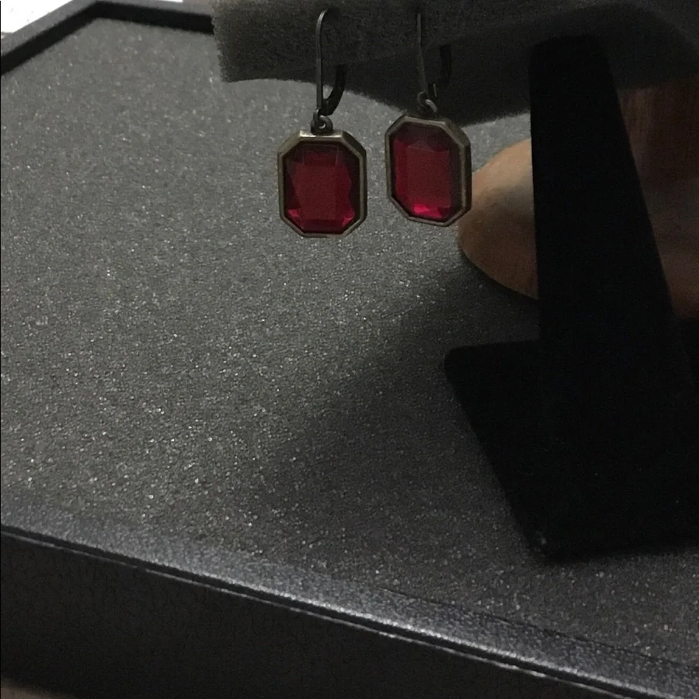 N/A new red