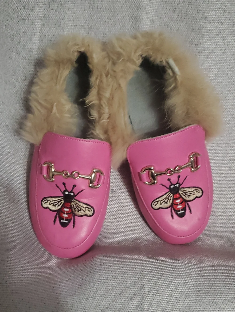 Loal+The Boys: Pink Faux-Fur Bee Embroidered Slippers