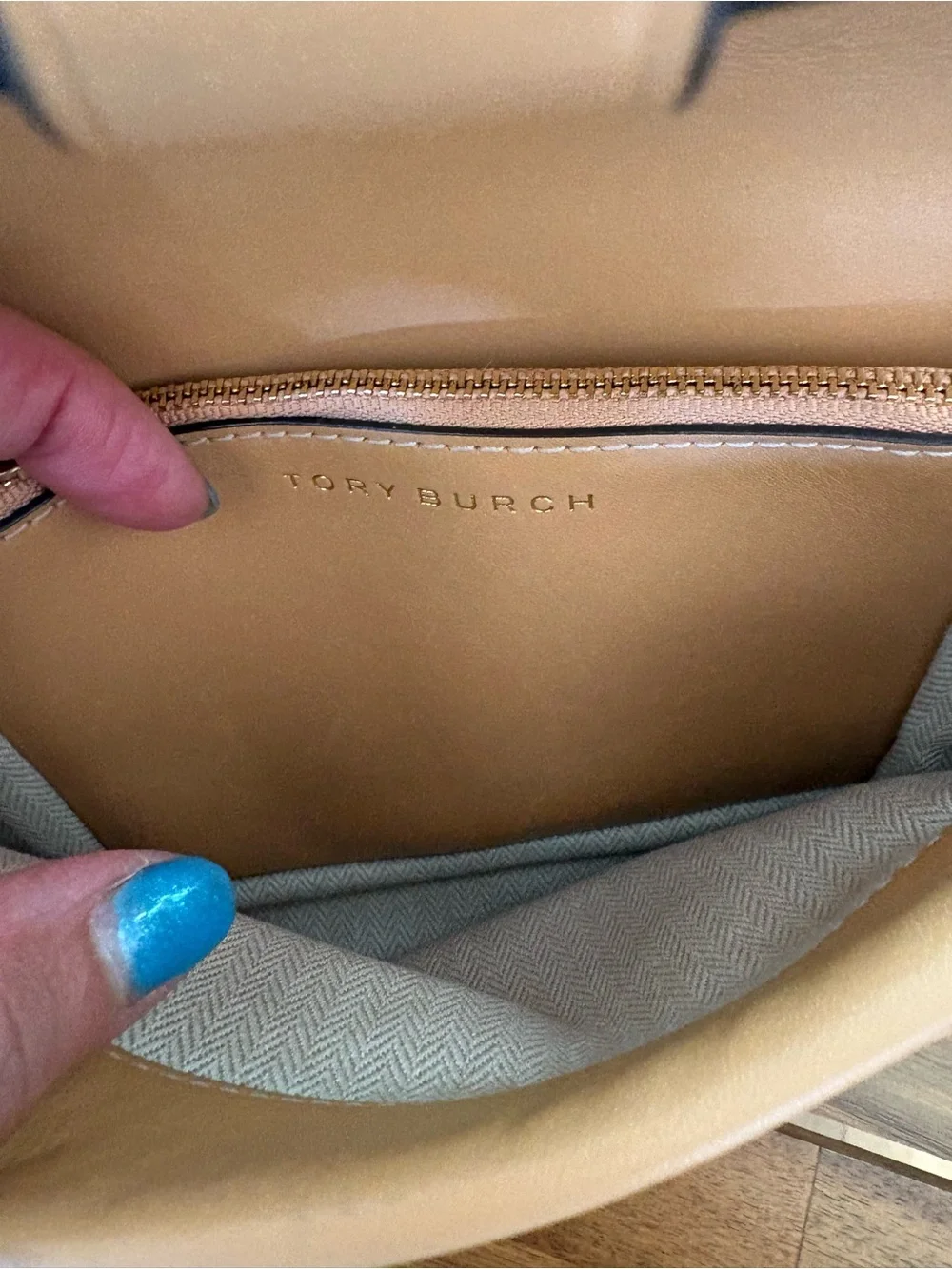 N/A preloved as