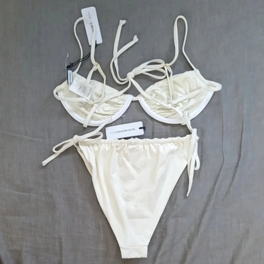 WeWoreWhat out adjustable underwire