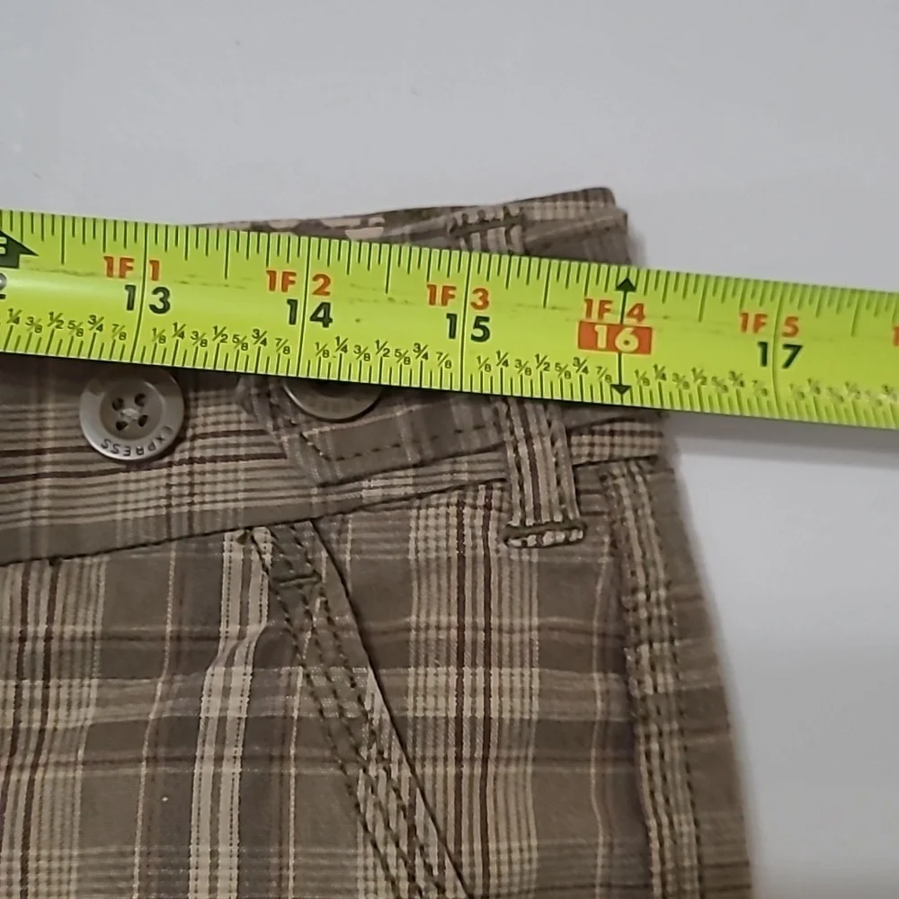 Express olive green