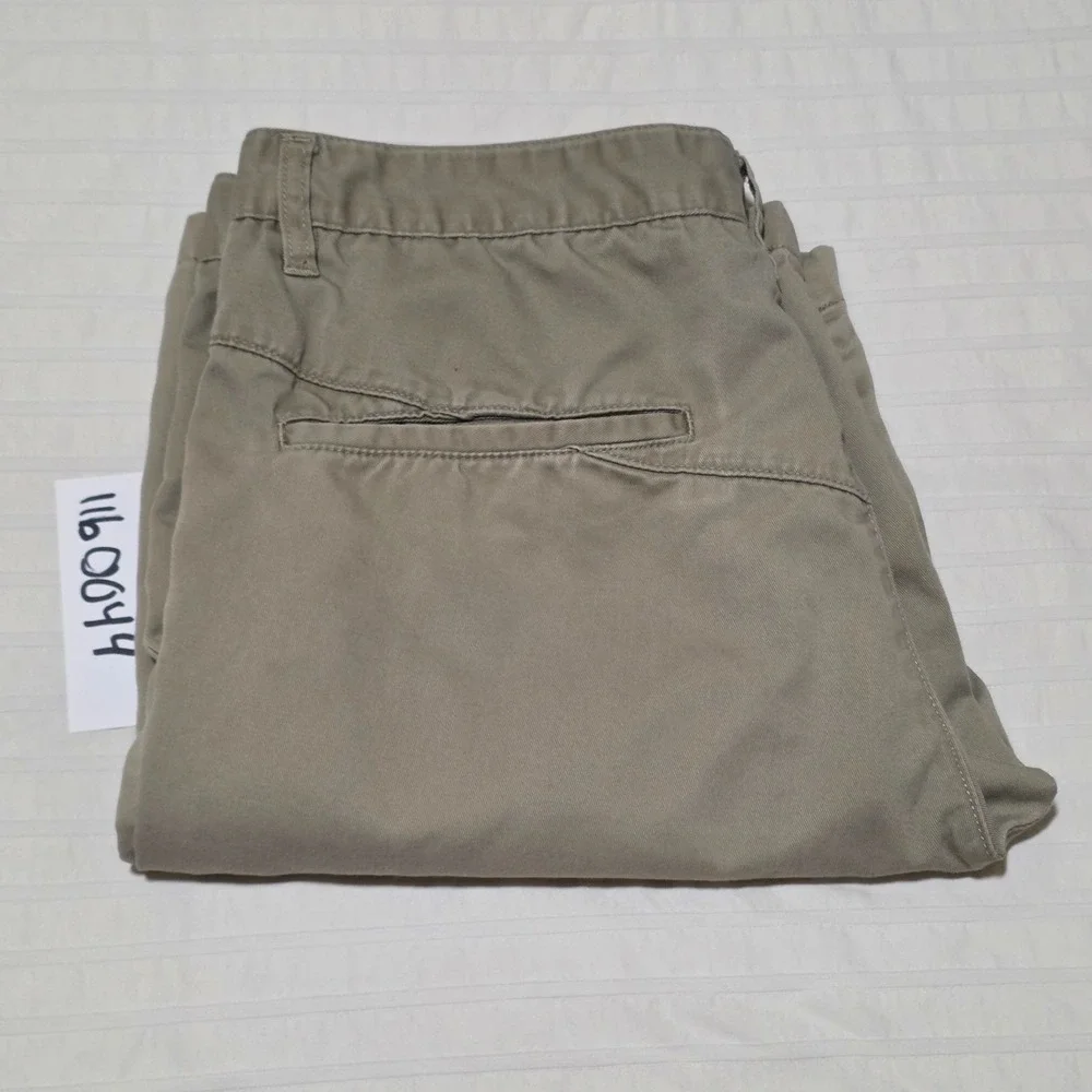 Volcom men khaki