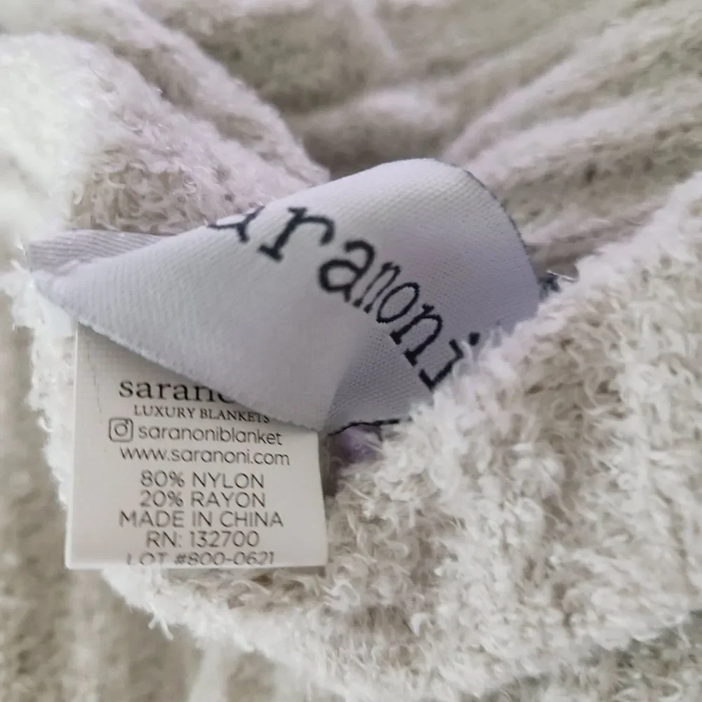 Saranoni new robe