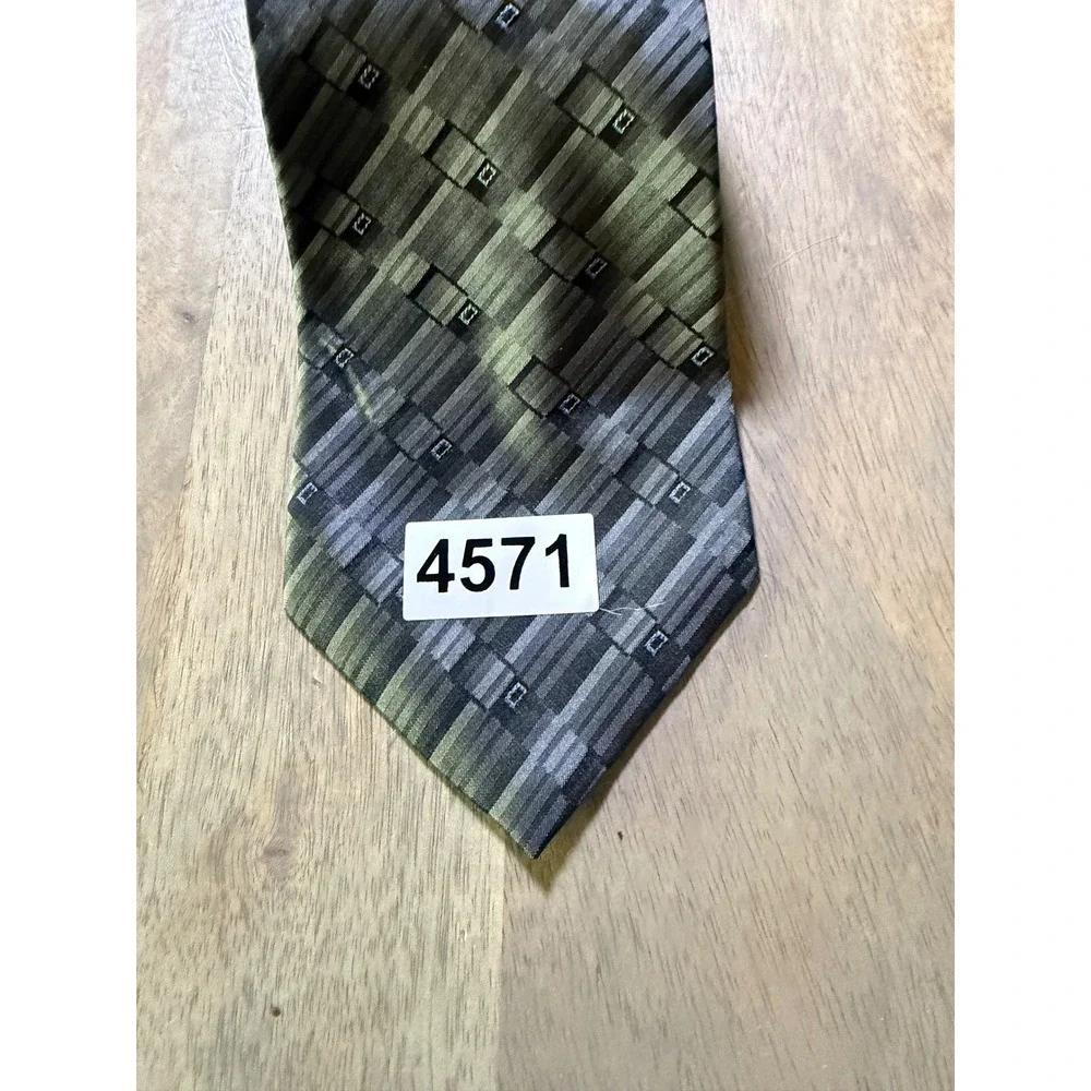 George Mens Necktie‎ 100% Silk Geometric Abstract Grey One Size