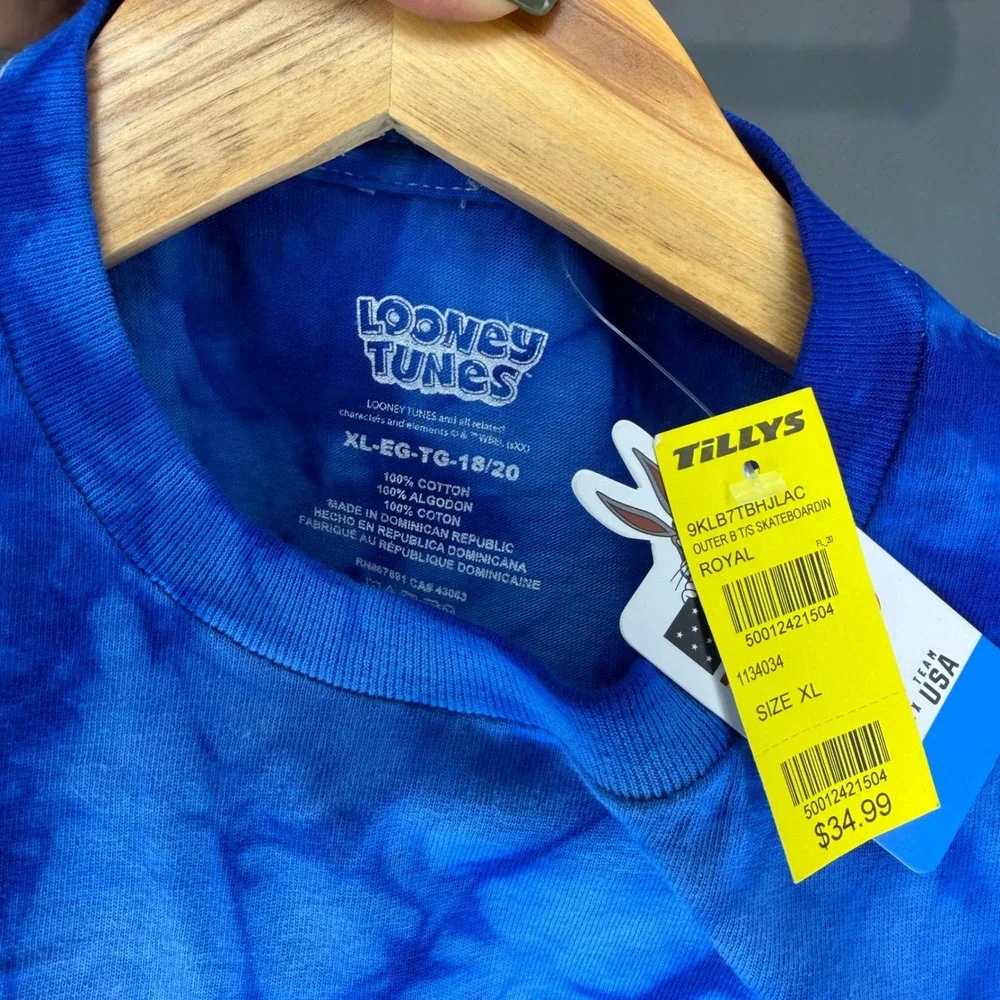 Warner Bros. vibrant royal